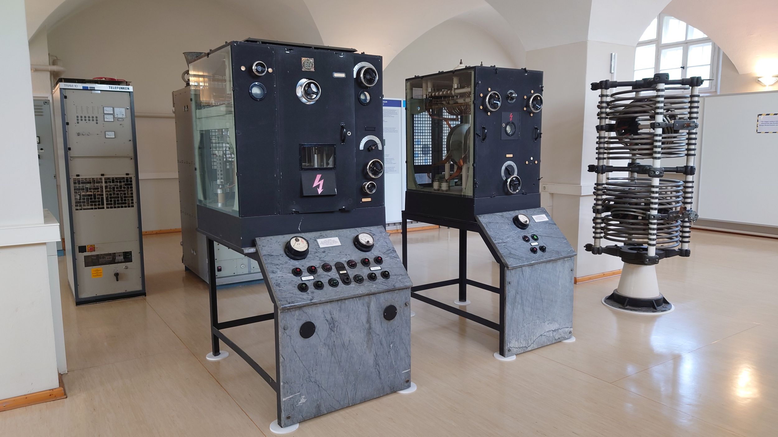 Sendersaal mit Telefunkensender